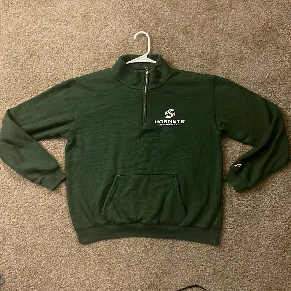 Sac State quarter zip